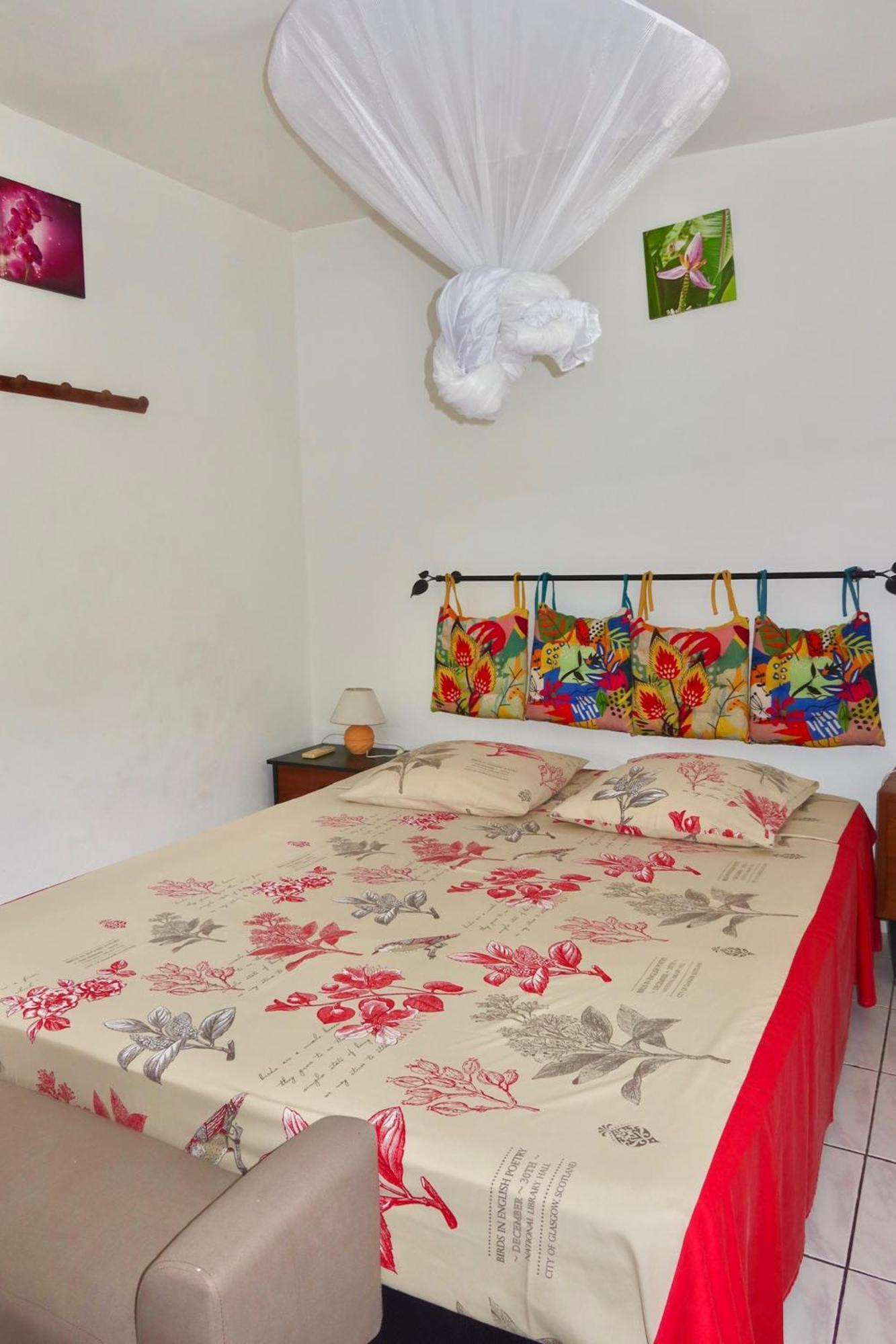 Logement Entier Au Soleil Couchant Деше Экстерьер фото